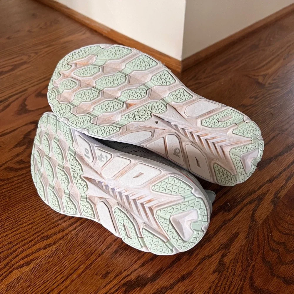 Hoka one clifton